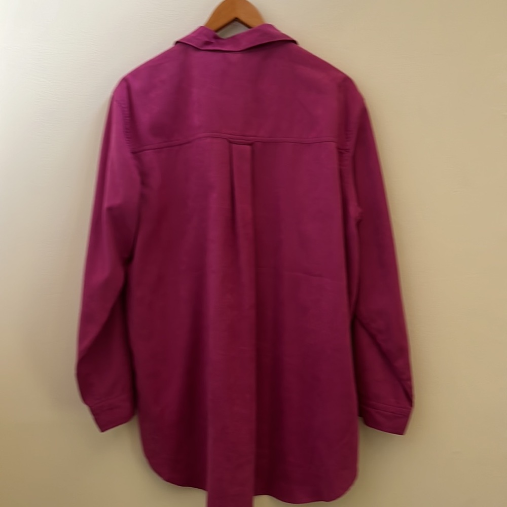 Chico’s Fuchsia Color Faux Suede Blouse Size 3 - Picture 4 of 4